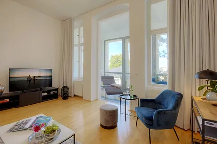 Wohnbereich mit angrenzendem Wintergarten