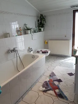 Bad mit anschließendem Balkon