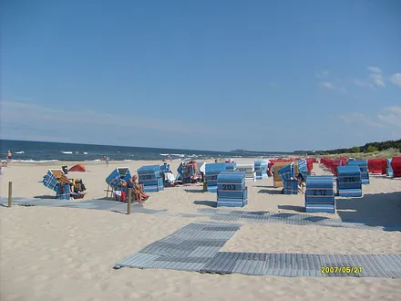 40m breiter, feinsandiger Strand 