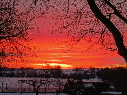 Sonnenaufgang im Winter