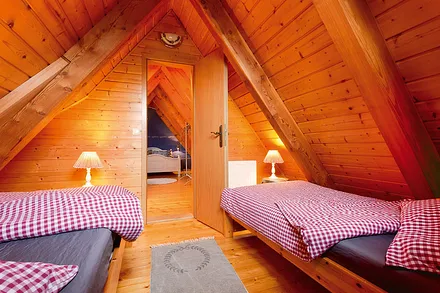 Schlafzimmer 2 im Spitzboden
