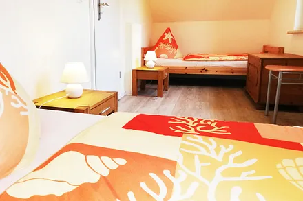 Schlafzimmer mit2 Einzelbetten