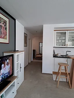 WZ , Blick in den Flur