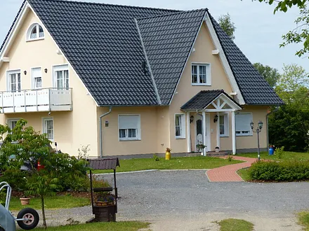 Eingang zu den Fewos Haus D 