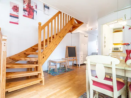 Ferienhaus Residenz zu den 3 Tannen Zingst - Essbereich und Zugang zur Küche 