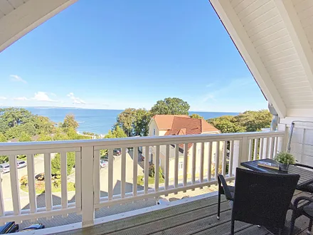 Balkon mit Blick auf die Ostsee