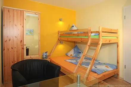 Schlafzimmer 2 mit Doppelstockbett