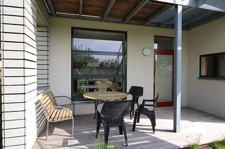 Terrasse mit Sitzmöglichkeit