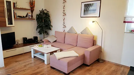 Wohnzimmer - FeWo II im Obergeschoss 