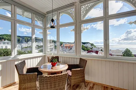 Ostbalkon mit Meerblick