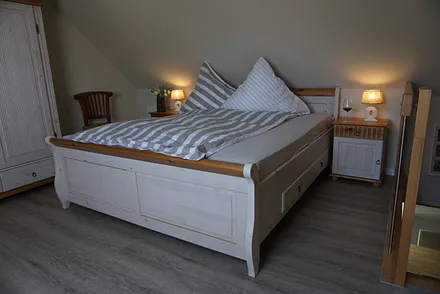 offenes Schlafzimmer DG