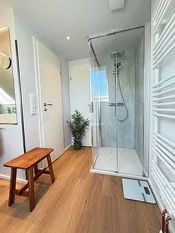 Badezimmer DG