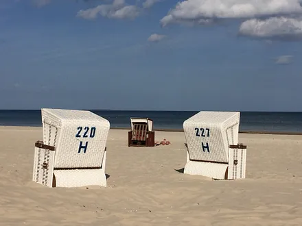 Ein Strandkorb macht den Ostseeurlaub perfekt