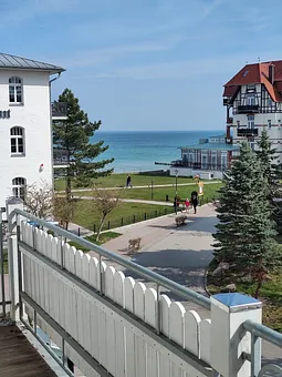 Blick auf die Ostsee vom großzügigen Balkon 
