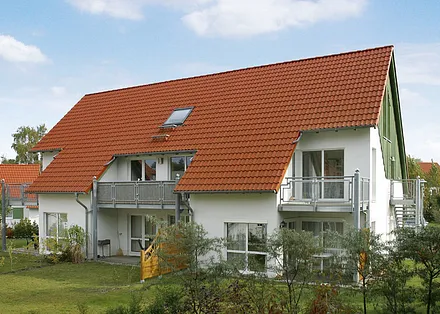 Gartenansicht ( unsere Wohnung finden Sie rechts oben ! ) 