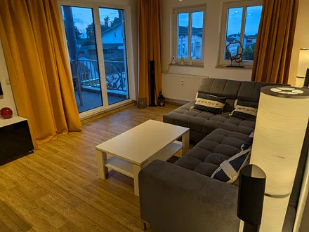 Abendstimmung mit Blick auf den Balkon