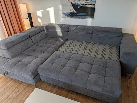 Schlafsofa ausgezogen