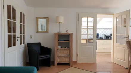 Vom Wohnraum zur Küche