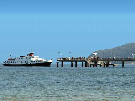 Inspiration für Ihre Unternehmungen im Urlaub, Anleger für Fahrgastschiffe an der Seebrücke
