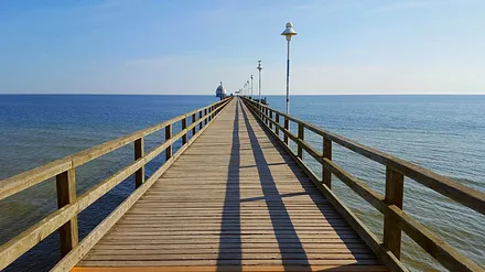 Seebrücke in Zinnowitz mit Tauchgondel