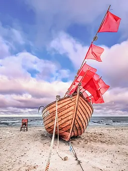 Fischerboot am Strand 