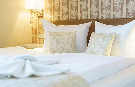 2. Schlafzimmer mit Doppelbett