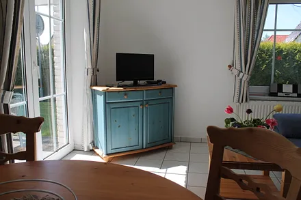 Wohnzimmer mit Terasse