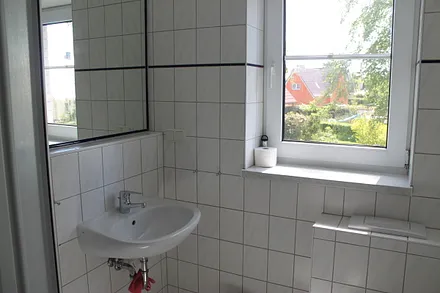 Badezimmer mit Dusche