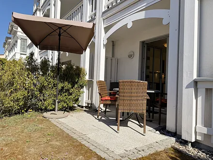 bestuhlte Terrasse (Süd/West)