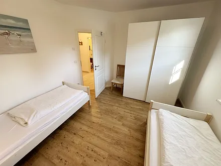 2. Schlafzimmer mit 2 Einzelbetten