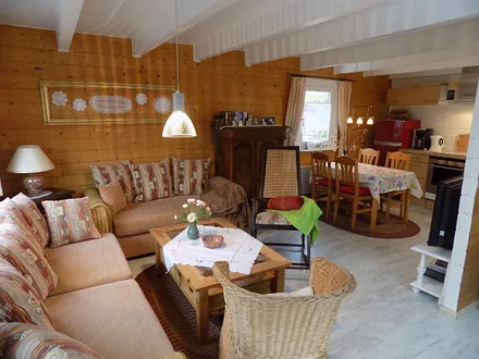 Die kombinierte Wohnküche im Erdgeschoss