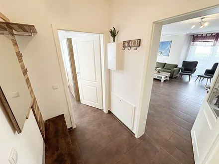 Flurbereich mit Garderobe