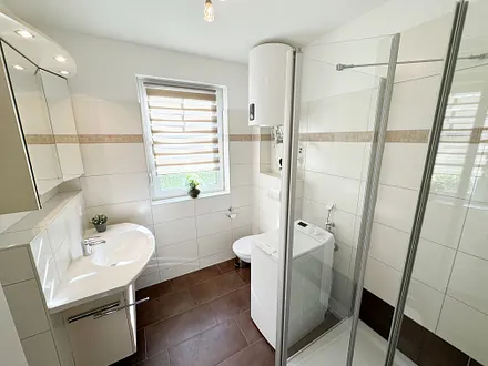 modernes Duschbad