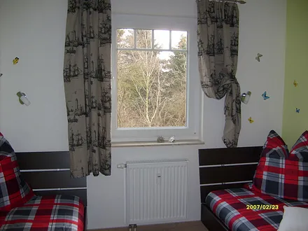 Schlafraum mit 2 getrennten Betten