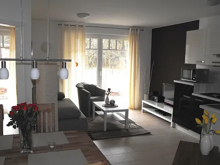 Sitzecke mit Fernseher