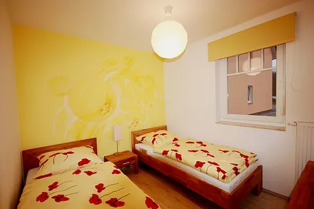 Schlafzimmer mit Einzelbetten