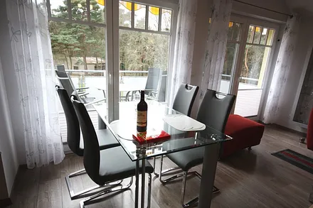 Eßtisch mit Panoramablick