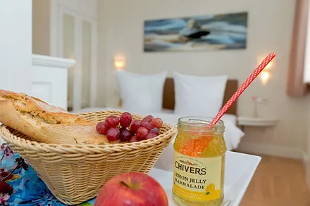 1. Schlafzimmer mit Doppelbett