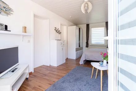 Blick in die Wohnung von der Terrasse aus