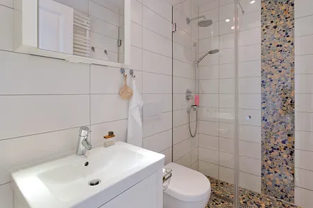 Bad mit ebenerdiger Dusche