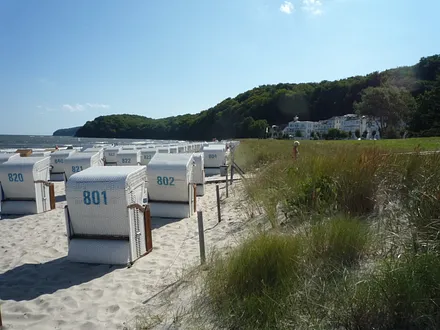 Von Mai bis September ist ein Strandkorb am Strand für Sie inklusive.