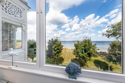 Der traumhafte Meerblick wird Sie bgeistern!