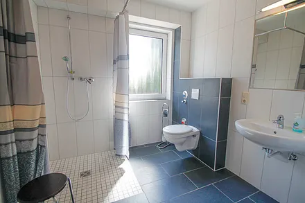 Spielplatz direkt am Haus