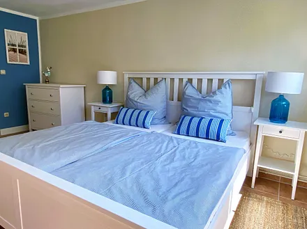 Schlafzimmer Wohnung 1