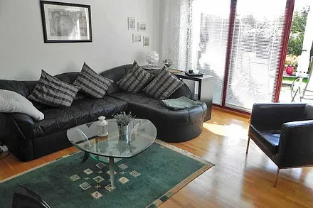 ... mit Blick auf den Garten