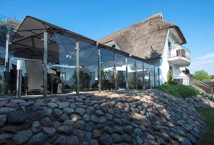 Frühstücksterrasse direktem Blick auf den Selliner See