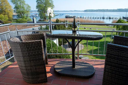 Blick vom Balkon auf den Selliner See