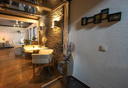 Eingangsbereich zum Frühstücks- und Aufenthaltsraum