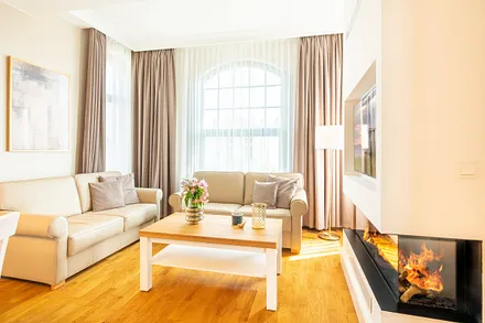 Wohnbereich mit Gaskamin