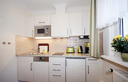 separate Küche inkl. Geschirrspüler